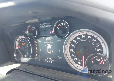 2019 Ram 1500 Classic Big Horn 4X4 5'7 Box из США, поврежденный, VIN 1C6RR7LT7KS558650